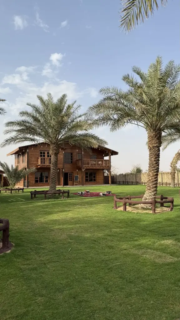 كوخ قولدن
